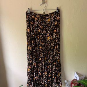 American Eagle Black/Floral Buttoned Maxi Skirt